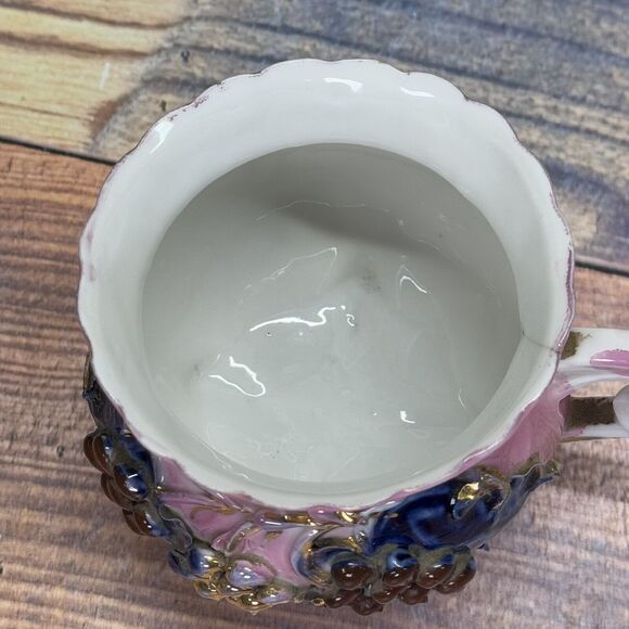 Antique German Gilded Footed 4 leg Pink Tea Cup - Porcelain Relief Grapes Gold - Picture 6 of 9